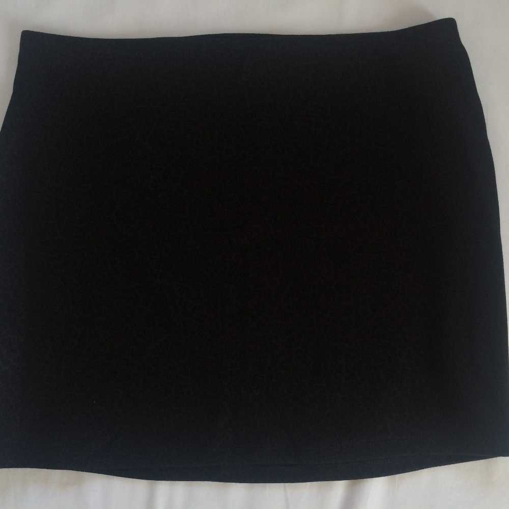 Express Subtle Leopard Print Black Skirt S NWT